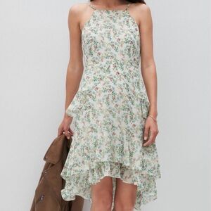 ✨5xHP✨BANANA REPUBLIC FLORAL TIERED RUFFLE DRESS ✨